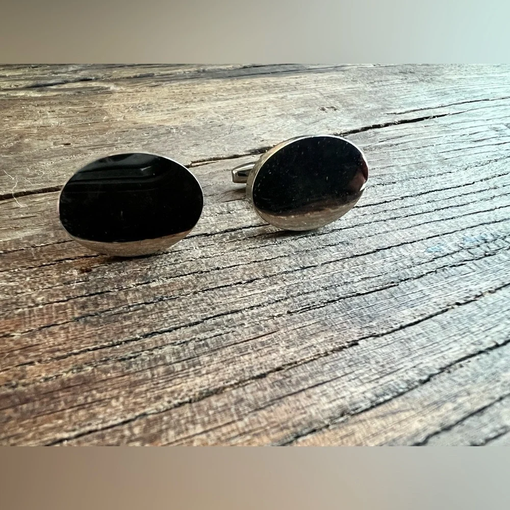 Silver Oval Cuff Links